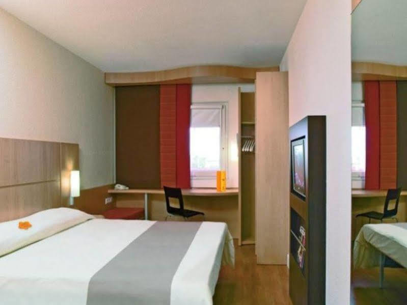 Hotel Ibis Shenyang Tiexi Exterior foto